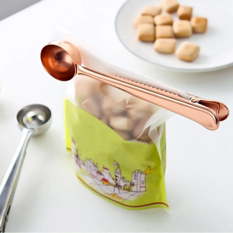 Coffee Bag Clip with Built-In Scoop